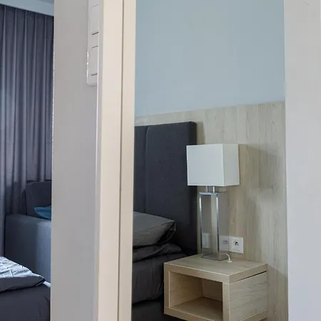 Golden Apartments&k17/19 Apartment *